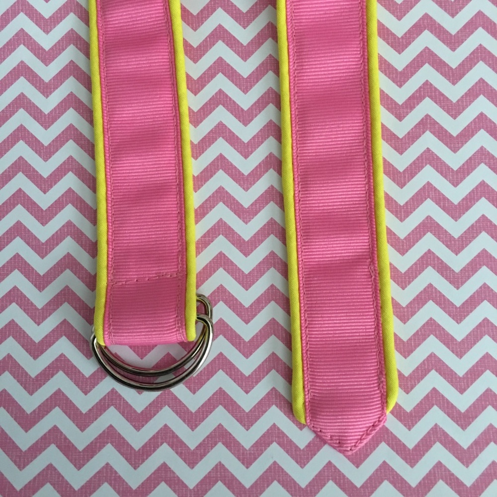 Kids pink grosgrain ribbon belt.